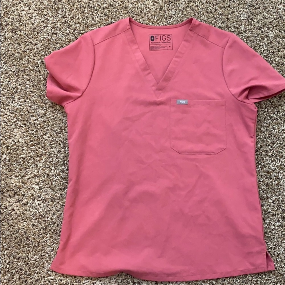Figs scrub top